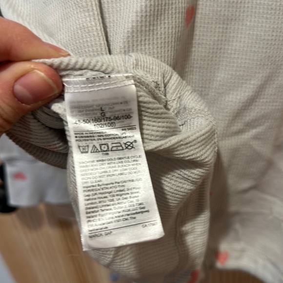 Gap Top - Picture 4 of 6